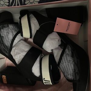 Juicy Couture Black and White Women's Sandals